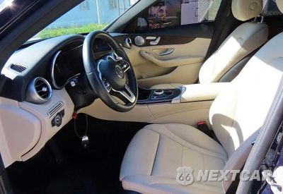 Zdjęcie 9 z 10 samochodu: 2021 MERCEDES-BENZ C 300 VIN:W1KWF8DB7MR613632 - miniatura