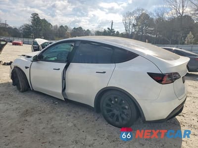 Drugie zdjęcie samochodu z przodu: 2023 TESLA MODEL Y VIN:7SAYGDEE1PA123585 - miniatura