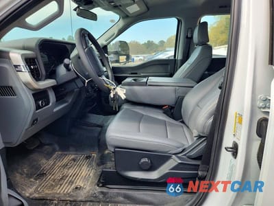 Zdjęcie 7 z 11 samochodu: 2024 FORD F250 SUPER DUTY VIN:1FT7W2BT5REE57256 - miniatura