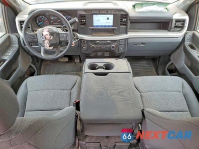 Zdjęcie 8 z 11 samochodu: 2024 FORD F250 VIN:1FT7W2BA3REE90254 - miniatura