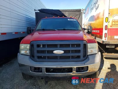 Piąte zdjęcie samochodu w środku: 2006 FORD F450 SUPER DUTY VIN:1FDXF46P96EA71178 - miniatura