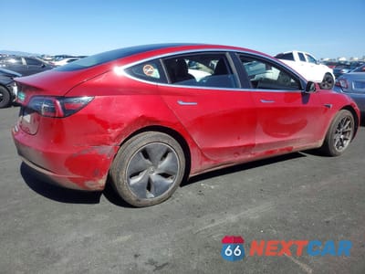Trzecie zdjęcie samochodu z tyłu: 2019 TESLA MODEL 3 VIN:5YJ3E1EA9KF299076 - miniatura