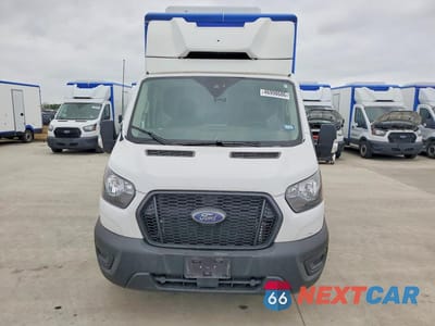 Piąte zdjęcie samochodu w środku: 2022 FORD TRANSIT DELIVERY TRUCK VIN:1FDBW5Z84NKA20255 - miniatura