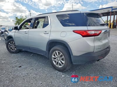 Drugie zdjęcie samochodu z przodu: 2019 CHEVROLET TRAVERSE LT VIN:1GNERGKW6KJ288424 - miniatura