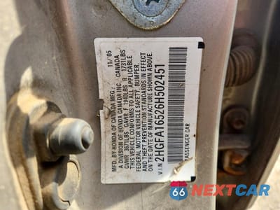Zdjęcie 12 z 12 samochodu: 2006 HONDA CIVIC LX VIN:2HGFA16526H502451 - miniatura