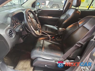 Zdjęcie 7 z 12 samochodu: 2015 JEEP COMPASS LATITUDE VIN:1C4NJCEAXFD335936 - miniatura