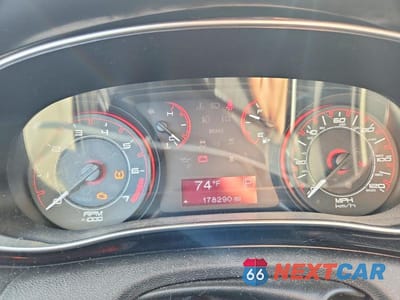 Zdjęcie 9 z 11 samochodu: 2013 DODGE DART SXT VIN:1C3CDFBAXDD315921 - miniatura