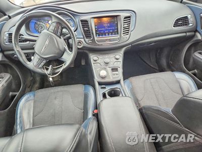 Zdjęcie 8 z 13 samochodu: 2016 CHRYSLER 200 S VIN:1C3CCCBG5GN109877 - miniatura