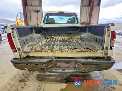 Zdjęcie 6 z 12 samochodu: 2005 FORD F250 VIN:1FTNF21555EB72402 - miniatura