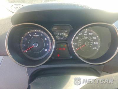 Zdjęcie 9 z 12 samochodu: 2015 HYUNDAI ELANTRA LIMITED VIN:5NPDH4AE5FH601380 - miniatura