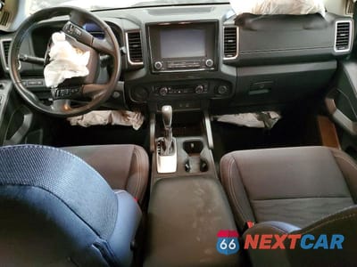 Zdjęcie 8 z 13 samochodu: 2022 NISSAN FRONTIER SV VIN:1N6ED1FJ8NN674047 - miniatura