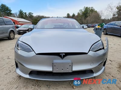 Piąte zdjęcie samochodu w środku: 2024 TESLA MODEL S VIN:5YJSA1E55RF542015 - miniatura