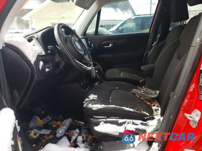 Zdjęcie 7 z 12 samochodu: 2017 JEEP RENEGADE LATITUDE VIN:ZACCJBBB9HPG32148 - miniatura