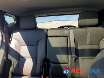 Zdjęcie 10 z 14 samochodu: 2023 CHEVROLET BLAZER 3LT VIN:3GNKBJRS2PS228301 - miniatura