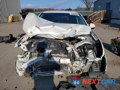 Piąte zdjęcie samochodu w środku: 2015 MITSUBISHI OUTLANDER SPORT ES VIN:4A4AR3AU1FE030092 - miniatura