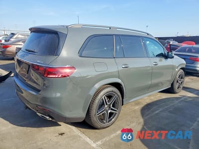 Trzecie zdjęcie samochodu z tyłu: 2026 MERCEDES-BENZ GLS 450 4MATIC VIN:4JGFF5KE6TB561046 - miniatura