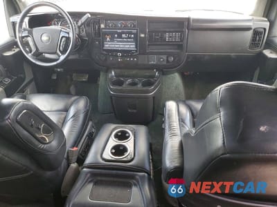 Zdjęcie 8 z 12 samochodu: 2022 CHEVROLET EXPRESS G2500 VIN:1GCWGAF77N1280629 - miniatura