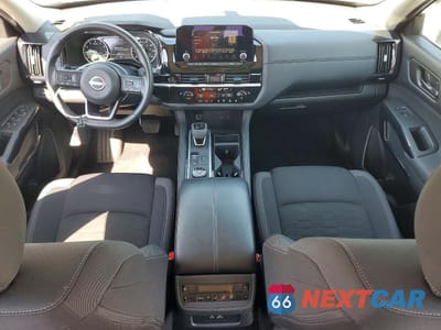 Zdjęcie 8 z 13 samochodu: 2025 NISSAN PATHFINDER SV VIN:5N1DR3BC9SC226485 - miniatura