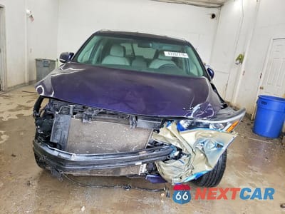 Piąte zdjęcie samochodu w środku: 2019 KIA SEDONA LX VIN:KNDMB5C1XK6540081 - miniatura