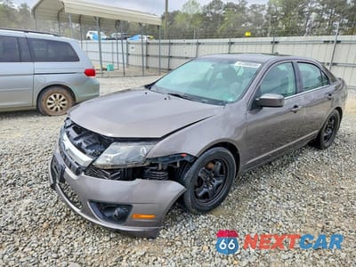 2010 FORD FUSION SE 3FAHP0HA2AR359319 - główne zdjęcie licytacji z USA - miniatura