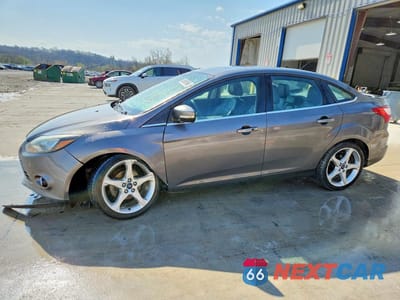 2013 FORD FOCUS TITANIUM 1FADP3J2XDL231903 - główne zdjęcie licytacji z USA - miniatura