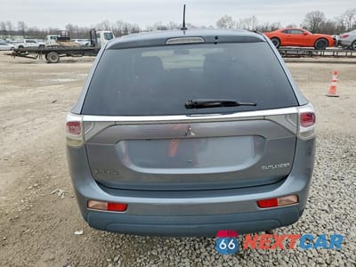 Zdjęcie 6 z 13 samochodu: 2014 MITSUBISHI OUTLANDER SE VIN:JA4AD3A33EZ003796 - miniatura