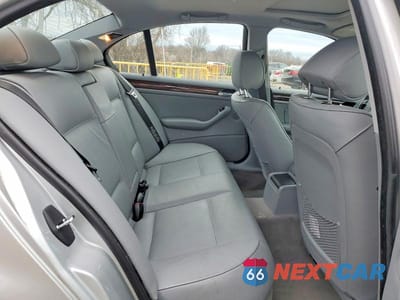 Zdjęcie 10 z 11 samochodu: 2004 BMW 325 XI VIN:WBAEU33434PM61214 - miniatura