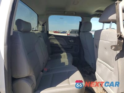 Zdjęcie 10 z 11 samochodu: 2018 CHEVROLET SILVERADO K1500 VIN:3GCUKNEC1JG497763 - miniatura