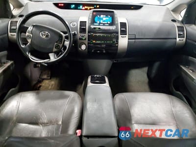 Zdjęcie 8 z 11 samochodu: 2007 TOYOTA PRIUS BASE VIN:JTDKB20U177563853 - miniatura