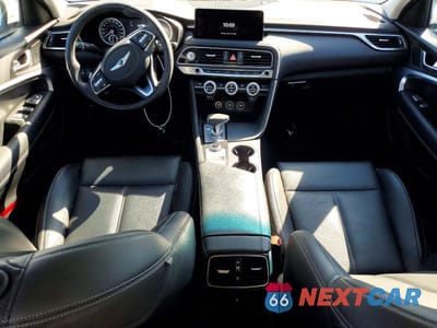 Zdjęcie 8 z 12 samochodu: 2022 GENESIS G70 2.0T VIN:KMTG34TA2NU086804 - miniatura