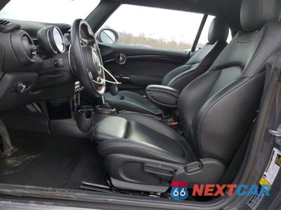 Zdjęcie 7 z 11 samochodu: 2019 MINI COOPER S VIN:WMWWG9C58K3E40910 - miniatura