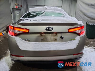 Zdjęcie 6 z 12 samochodu: 2013 KIA OPTIMA HYBRID LX VIN:KNAGM4AD7D5046085 - miniatura