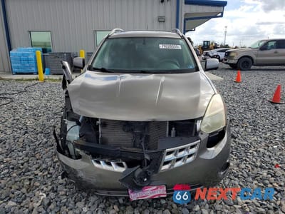 Piąte zdjęcie samochodu w środku: 2012 NISSAN ROGUE S VIN:JN8AS5MV1CW418087 - miniatura