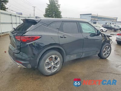 Trzecie zdjęcie samochodu z tyłu: 2023 CHEVROLET BLAZER 2LT VIN:3GNKBHR48PS213800 - miniatura