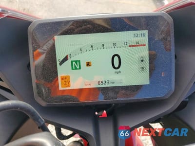 Zdjęcie 7 z 9 samochodu: 2024 HONDA CBR650 R VIN:MLHRH1553R5000579 - miniatura