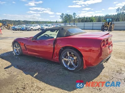 Drugie zdjęcie samochodu z przodu: 2010 CHEVROLET CORVETTE VIN:1G1YC3DWXA5107581 - miniatura