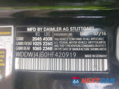 Zdjęcie 12 z 12 samochodu: 2017 MERCEDES-BENZ C 300 VIN:WDDWJ4JB0HF420919 - miniatura