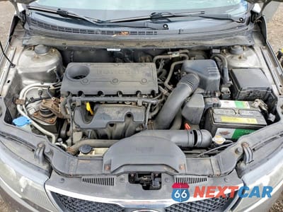 Zdjęcie 11 z 11 samochodu: 2010 KIA FORTE EX VIN:KNAFU4A26A5849721 - miniatura