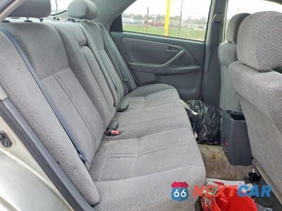 Zdjęcie 10 z 11 samochodu: 2000 TOYOTA CAMRY LE VIN:JT2BG22K8Y0458338 - miniatura