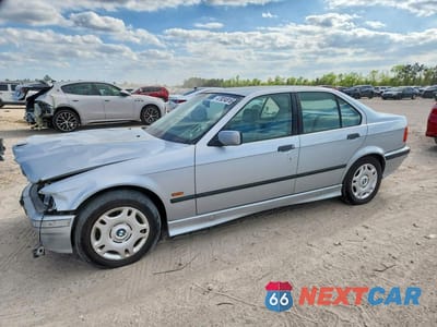 1997 BMW 318 I WBACC9328VEE56697 - główne zdjęcie licytacji z USA - miniatura