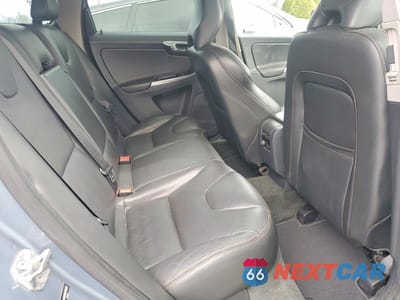 Zdjęcie 11 z 13 samochodu: 2017 VOLVO XC60 T6 DYNAMIC VIN:YV449MRR0H2006085 - miniatura