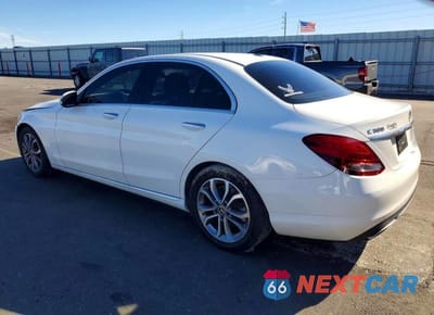 Drugie zdjęcie samochodu z przodu: 2017 MERCEDES-BENZ C 300 VIN:55SWF4JB0HU224946 - miniatura