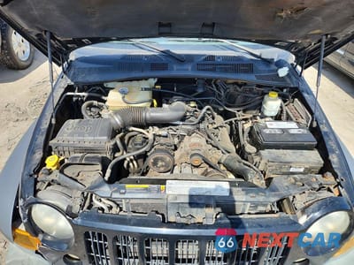 Zdjęcie 12 z 13 samochodu: 2005 JEEP LIBERTY SPORT VIN:1J4GK48K15W537447 - miniatura