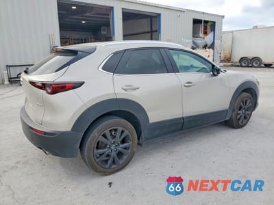 Trzecie zdjęcie samochodu z tyłu: 2024 MAZDA CX-30 SELECT VIN:3MVDMBBM3RM698047 - miniatura