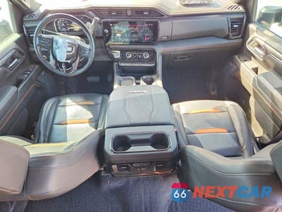 Zdjęcie 8 z 13 samochodu: 2024 GMC SIERRA K2500 AT4 VIN:1GT49PEYXRF230346 - miniatura