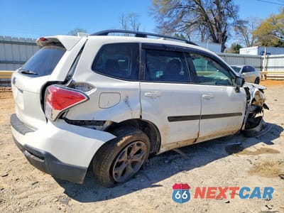 Trzecie zdjęcie samochodu z tyłu: 2018 SUBARU FORESTER 2.5I PREMIUM VIN:JF2SJAEC6JH465935 - miniatura
