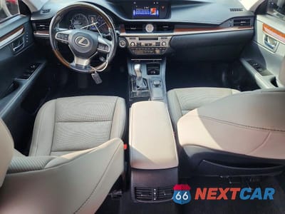 Zdjęcie 8 z 12 samochodu: 2016 LEXUS ES 350 VIN:JTHBK1GG7G2237318 - miniatura