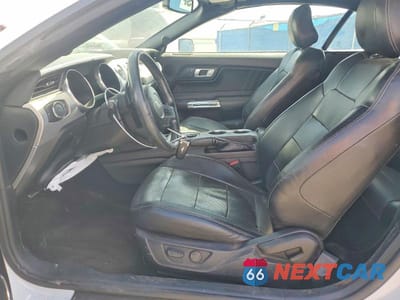 Zdjęcie 7 z 11 samochodu: 2020 FORD MUSTANG VIN:1FATP8UH8L5105969 - miniatura