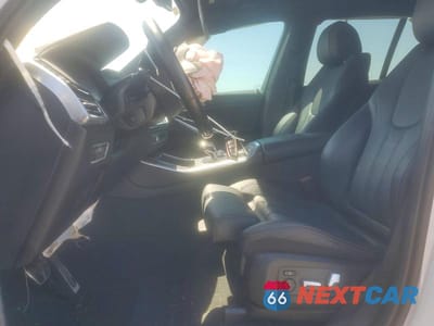 Zdjęcie 7 z 13 samochodu: 2022 BMW X5 SDRIVE 40I VIN:5UXCR4C05N9K75063 - miniatura