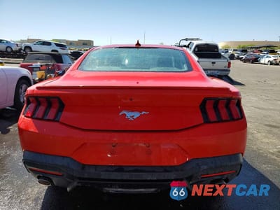 Zdjęcie 6 z 12 samochodu: 2024 FORD MUSTANG VIN:1FA6P8TH4R5120928 - miniatura